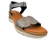 Load image into Gallery viewer, Eric Michael Honey