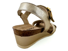 Load image into Gallery viewer, Naot Throne