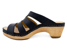 Load image into Gallery viewer, Dansko Lyndi
